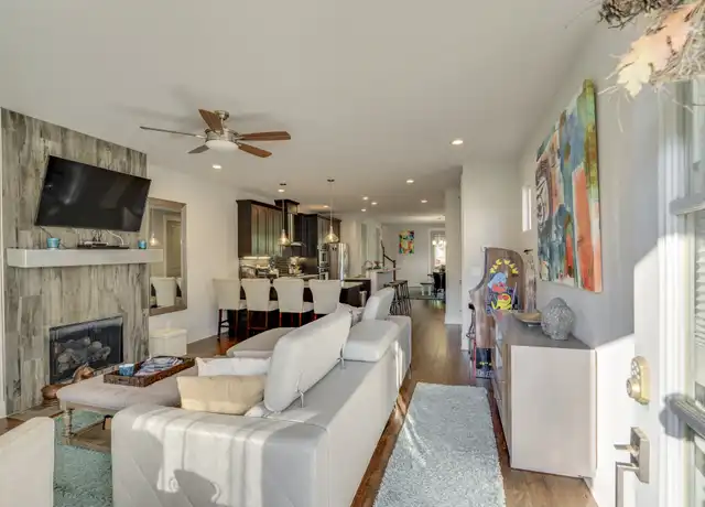 Property at 1922 14th Ave N, Nashville, TN, 37208, 3 beds, 2.5 baths, [object Object]