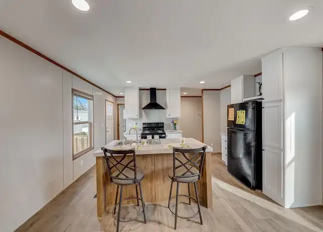 Property at Ferrelwood - 201 6 St, Ferrelview, MO, 64163, 3 beds, 2 baths, [object Object]