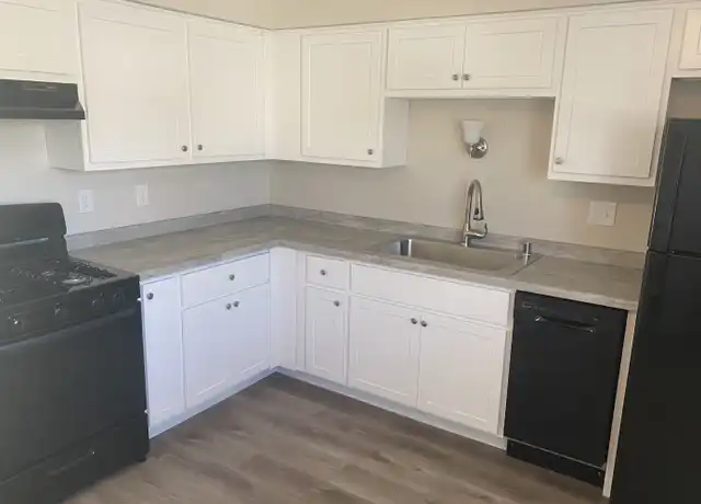 Property at 234 W Laflin Ave Unit 4, Waukesha, WI, 53186, 2 beds, 1 bath, [object Object]