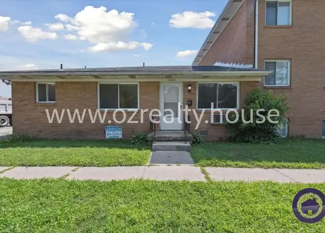 Property at 1733 Christian Ave Unit 7, Toledo, OH, 43613, 2 beds, 1 bath, [object Object]