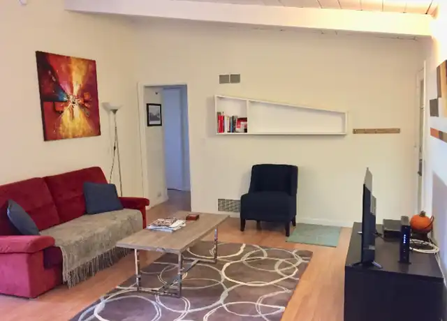Property at 649 Ashton Ave, Palo Alto, CA, 94306, 2 beds, 1 bath, [object Object]