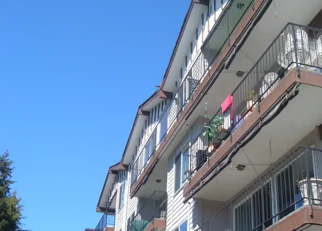 Property at 11501 Greenwood Ave N, Seattle, WA, 98133, 2 beds, 1 bath, [object Object]
