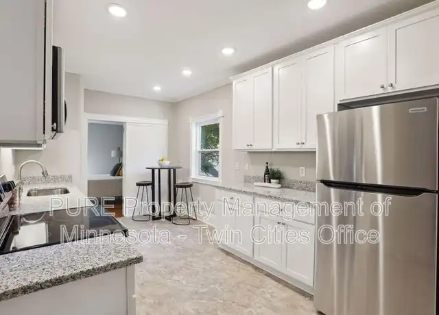 Property at 550 Ashland Ave Unit 2, St Paul, MN, 55102, 2 beds, 1 bath, [object Object]