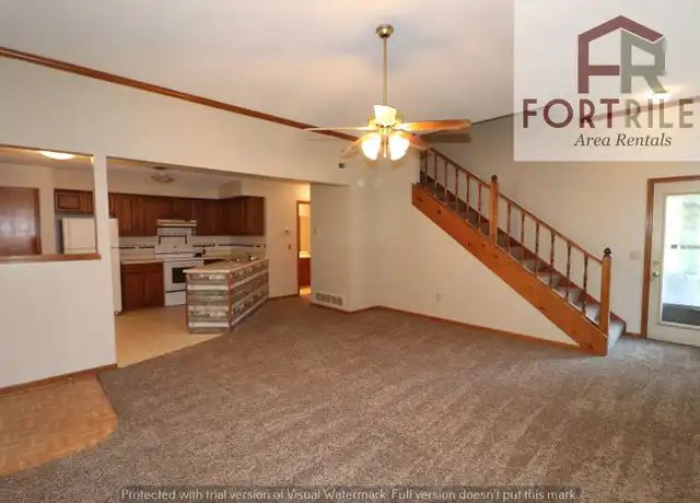 Property at 212 Commanche Ct, Junction City, KS, 66441, 3 beds, 2 baths, [object Object]