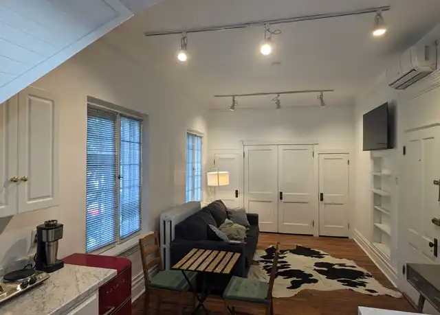 Property at 125 N H St, Salt Lake City, UT, 84103, 1 bed, 1 bath, [object Object]