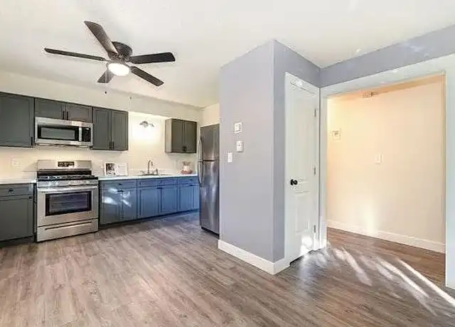 Property at Sierra Court Apartments - 6901 Florin Rd, Sacramento, CA, 95828, 2 beds, 1 bath, [object Object]