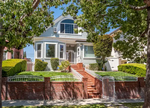 Property at 725 S Meyler St, San Pedro, CA, 90731, 4 beds, 3 baths, [object Object]