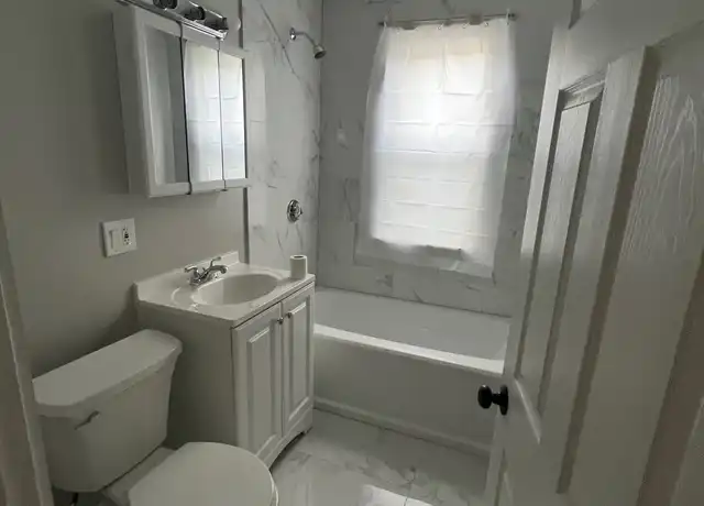 Property at 15 Sunset Rd Unit 15, Somerville, MA, 02144, 2 beds, 1 bath, [object Object]