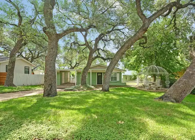Property at 3103 S Oak Dr Unit (R), Austin, TX, 78704, 3 beds, 2 baths, [object Object]
