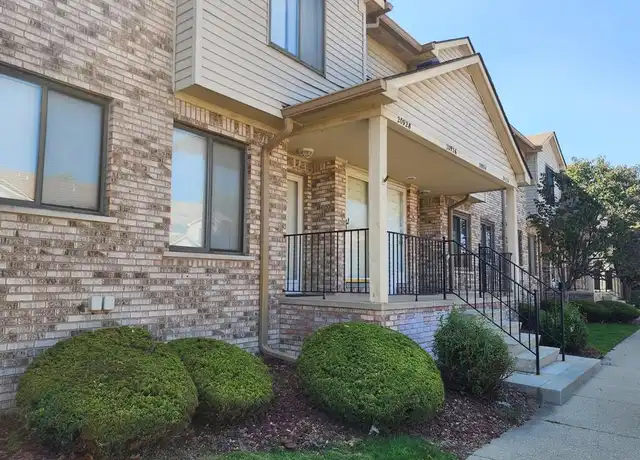 Property at 20926 Flora St, Roseville, MI, 48066, 2 beds, 1 bath, [object Object]