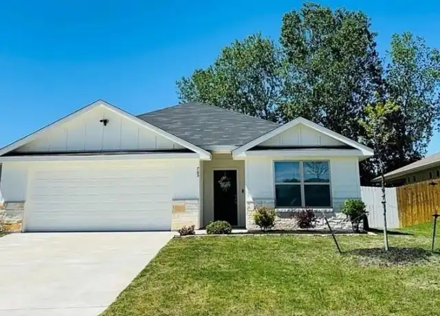 Property at 765 Freedom Cir, Nolanville, TX, 76559, 3 beds, 2 baths, [object Object]