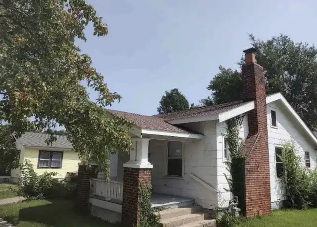 Property at 290 S Maffit St, Decatur, IL, 62521, 2 beds, 1 bath, [object Object]