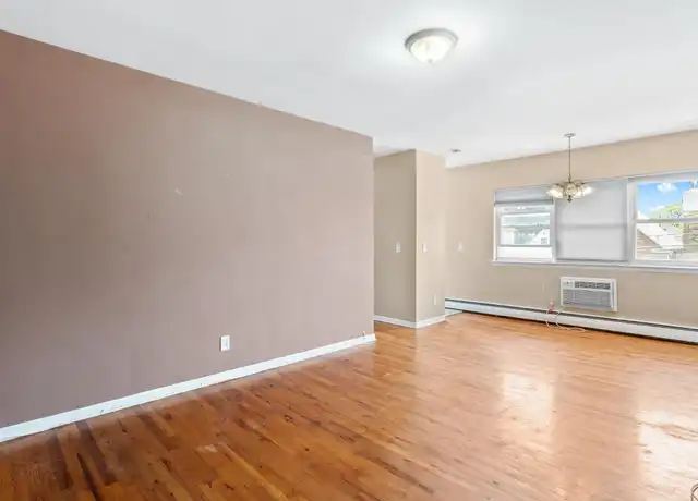 Property at 239 Crescent Ln Unit 5, Cliffside Park, NJ, 07010, 1 bed, 1 bath, [object Object]