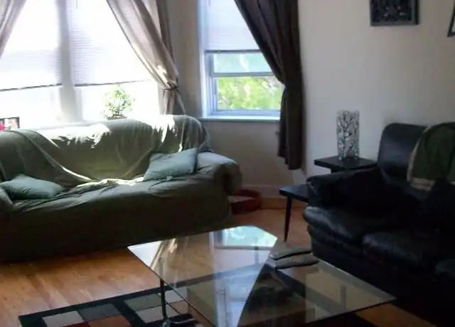 Property at 3025 N Hamilton Ave, Chicago, IL, 60618, 2 beds, 1 bath, [object Object]