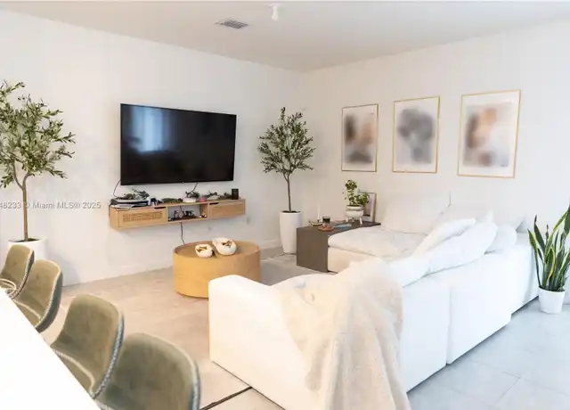 Property at 14856 SW 265th St, Homestead, FL, 33032, 3 beds, 2.5 baths, [object Object]