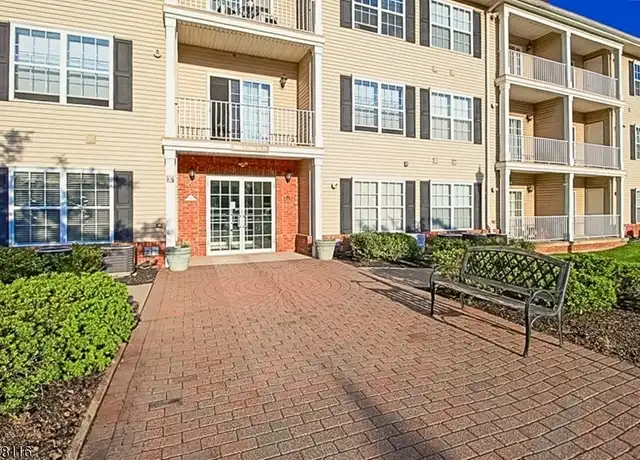 Property at 61 Liddle Ave, Edison, NJ, 08837, 1 bed, 1 bath, [object Object]