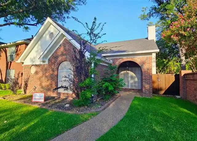 Property at 500 Lake Forest Dr, Coppell, TX, 75019, 3 beds, 2 baths, [object Object]