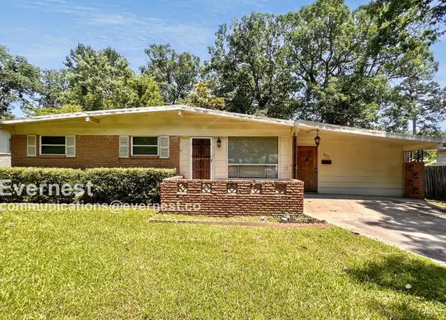 Property at 401 Oak Ln, Little Rock, AR, 72205, 3 beds, 2 baths, [object Object]