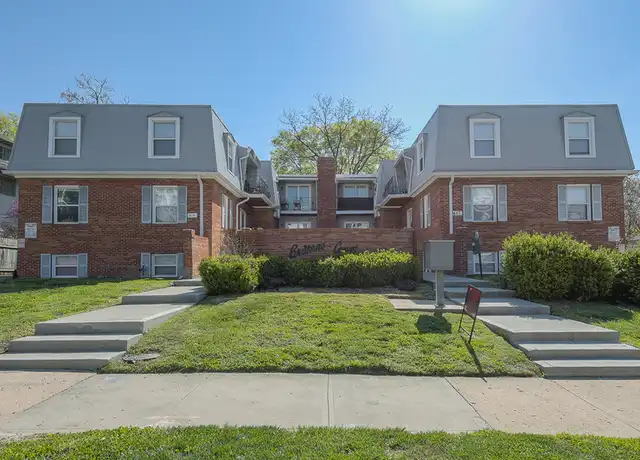 Property at 4117 Warwick Blvd Unit 11, Kansas City, MO, 64111, 2 beds, 1 bath, [object Object]