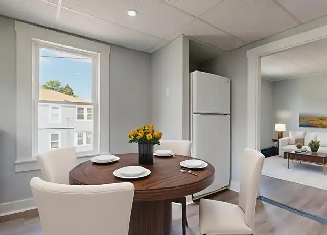 Property at 7 North St Unit 4, Sanford, ME, 04073, 1 bed, 1 bath, [object Object]