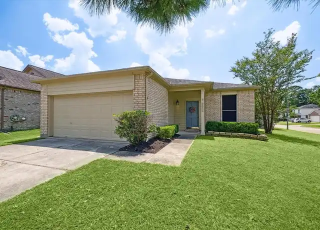 Property at 22035 Holly Branch Dr, Tomball, TX, 77375, 3 beds, 2 baths, [object Object]