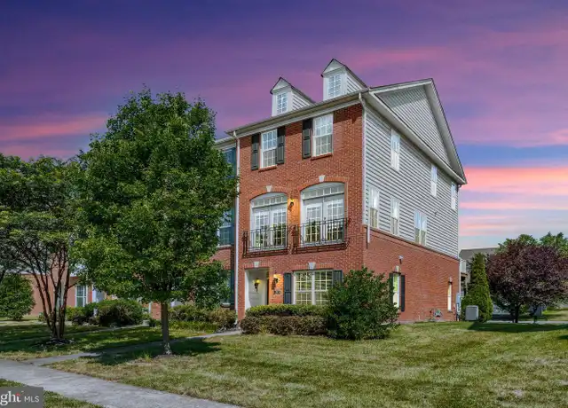 Property at 23073 Weybridge Sq, Broadlands, VA, 20148, 4 beds, 3.5 baths, [object Object]