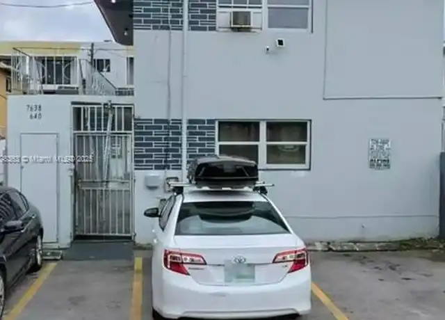 Property at 7638 N Miami Ave Unit 6, Miami, FL, 33150, 1 bed, 1 bath, [object Object]
