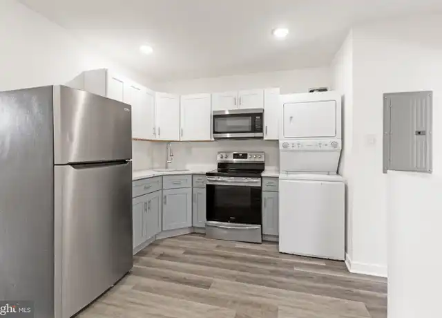 Property at 2550 Kensington Ave Unit 3, Philadelphia, PA, 19125, 2 beds, 1 bath, [object Object]