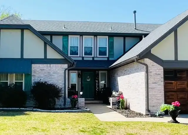 Property at 11208 NW 113th St, Yukon, OK, 73099, 5 beds, 2 baths, [object Object]