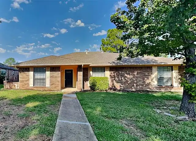 Property at 1920 Ruidoso Run, Lewisville, TX, 75077, 3 beds, 2 baths, [object Object]