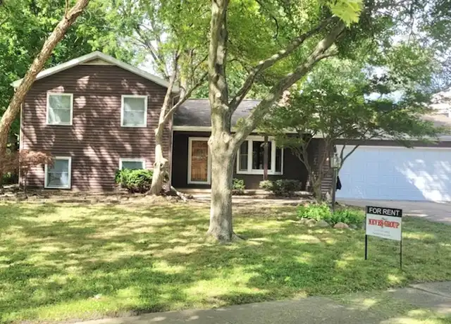 Property at 1901 Barberry Cir, Champaign, IL, 61821, 4 beds, 2 baths, [object Object]