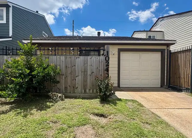 Property at 10249 Colony Ct, Houston, TX, 77041, 1 bed, 1 bath, [object Object]