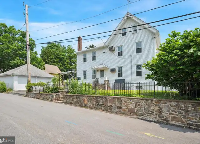 Property at 204 Landover Rd, Bryn Mawr, PA, 19010, 4 beds, 2.5 baths, [object Object]