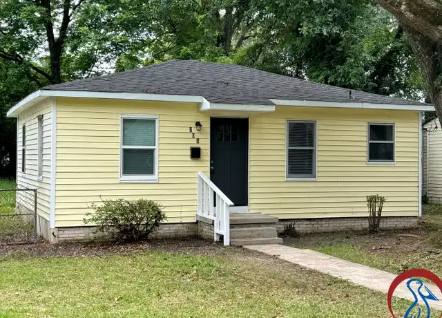 Property at 203 Hamilton St, West Monroe, LA, 71292, 2 beds, 1 bath, [object Object]