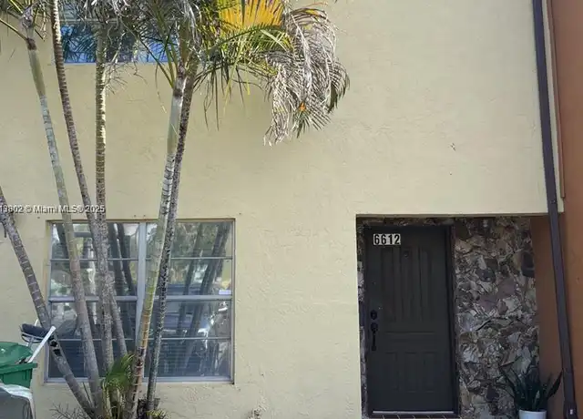 Property at 6612 SW 41st St #6612, Davie, FL, 33314, 3 beds, 2.5 baths, [object Object]
