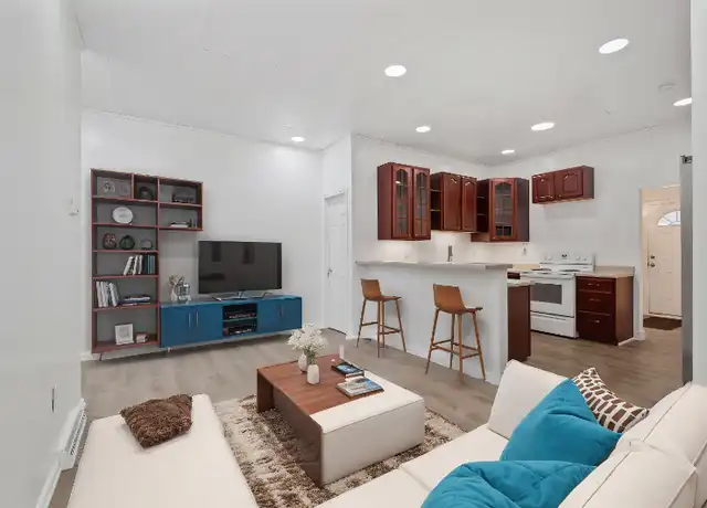 Property at 2500 Sarah St Unit 1, Pittsburgh, PA, 15203, 2 beds, 1 bath, [object Object]