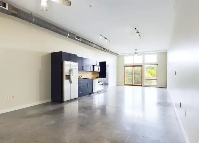 Property at 2124 E 6th St #308, Austin, TX, 78702, 1 bed, 1 bath, [object Object]
