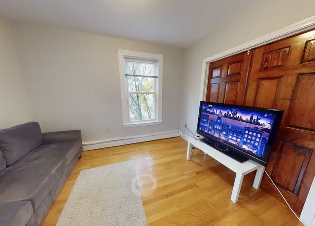 Property at 350 Allston St Unit 3A, Cambridge, MA, 02139, 3 beds, 1 bath, [object Object]