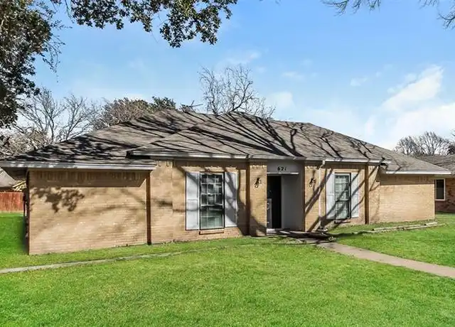 Property at 621 Granada Dr, Garland, TX, 75043, 3 beds, 2 baths, [object Object]