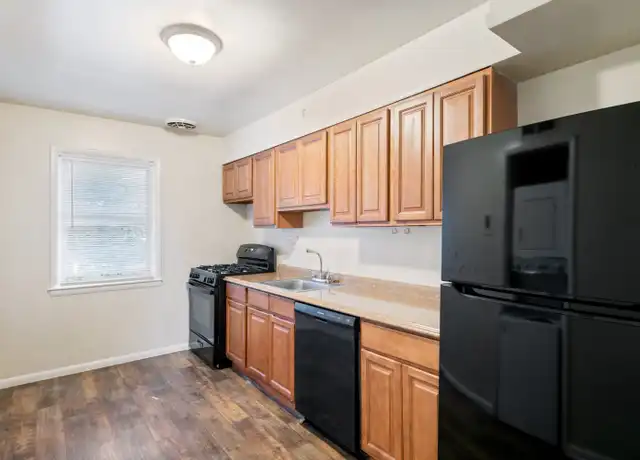 Property at Wilshire Apartments - 7220 Park Heights Ave, Pikesville, MD, 21208, 2 beds, 1 bath, [object Object]