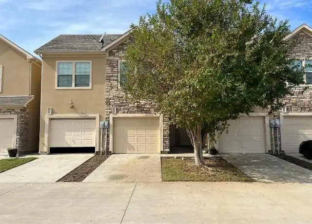 Property at 1544 Aldra Dr, Fort Worth, TX, 76120, 3 beds, 3 baths, [object Object]