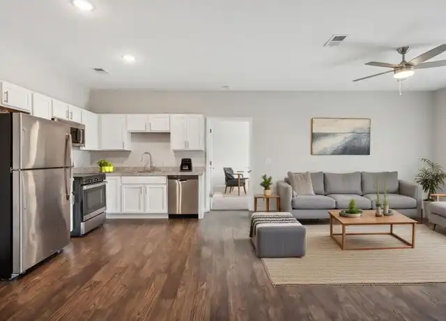 Property at 2239 Charlestown Rd Unit 303, New Albany, IN, 47150, 1 bed, 1 bath, [object Object]
