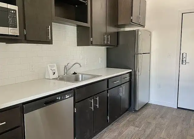 Property at Commons on the Tualatin River - 6655 SW Nyberg Ln, Tualatin, OR, 97062, 3 beds, 2 baths, [object Object]