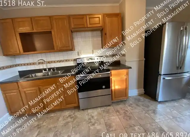 Property at 1518 Haak St, Reading, PA, 19602, 4 beds, 1 bath, [object Object]