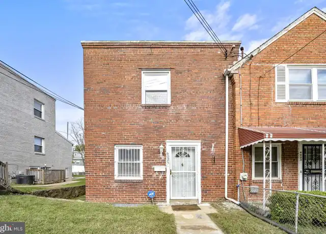 Property at 4025 1st St SW, Washington, DC, 20032, 2 beds, 1 bath, [object Object]
