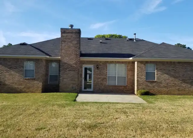 Property at 3510 Crawfordville Dr, Augusta, GA, 30909, 3 beds, 2 baths, [object Object]