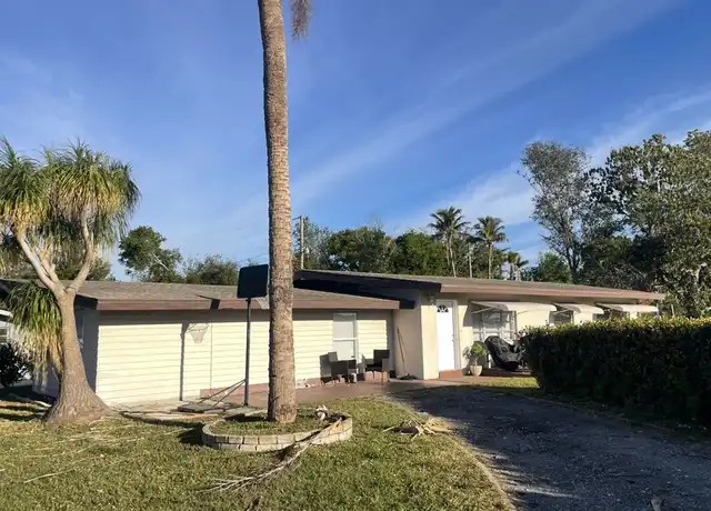 Property at 1667 Rudy Ct, Fort Myers, FL, 33901, 4 beds, 2 baths, [object Object]
