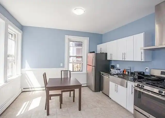 Property at 147 Columbia St, Cambridge, MA, 02139, 3 beds, 1 bath, [object Object]