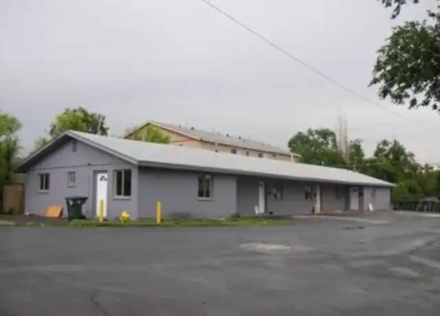 Property at 117 E Ellery Ave, Flagstaff, AZ, 86001, 2 beds, 1 bath, [object Object]