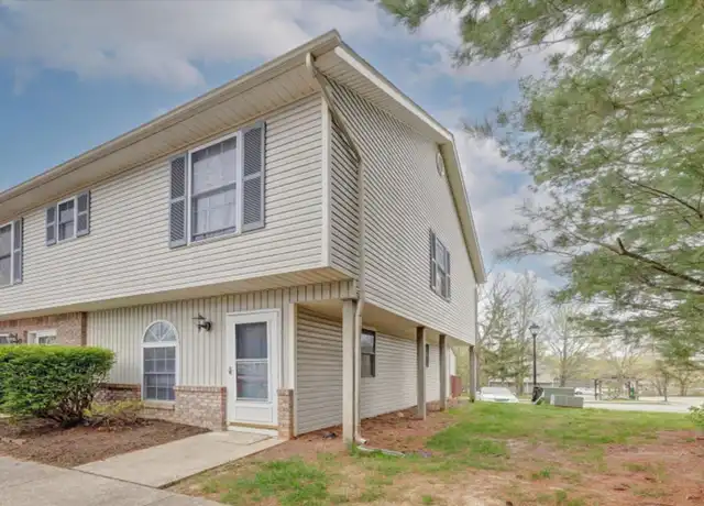 Property at 762 E Sherwood Hills Dr, Bloomington, IN, 47401, 3 beds, 2.5 baths, [object Object]